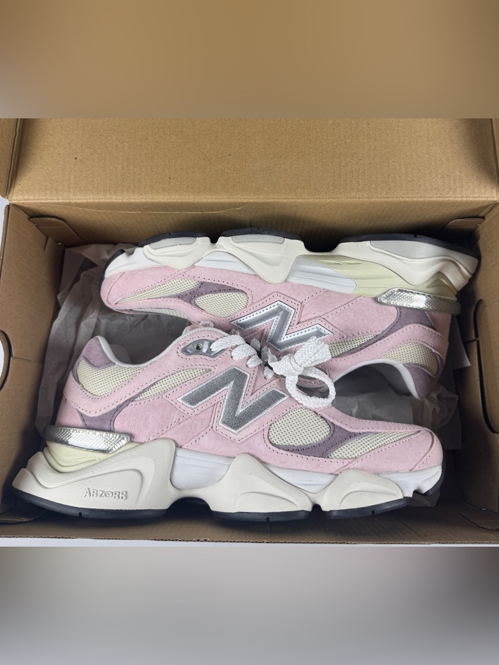 New Balance 9060 Pink Beige Rose Beige U9060LBC Womens Size 8 - Picture 7 of 7